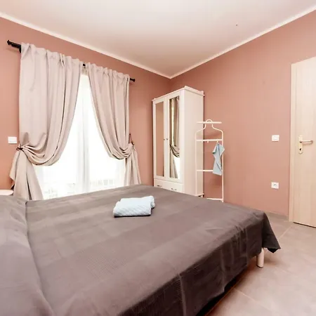 Apartment 24 Punta