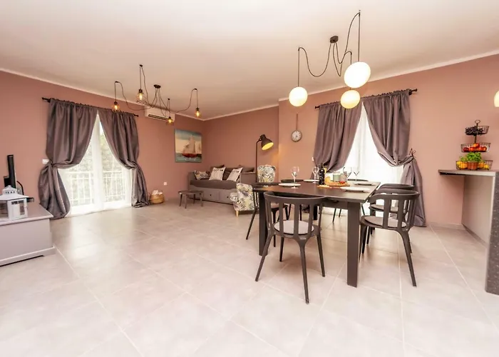 24 Punta Apartment