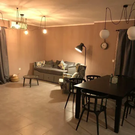 24 Punta Апартаменты *