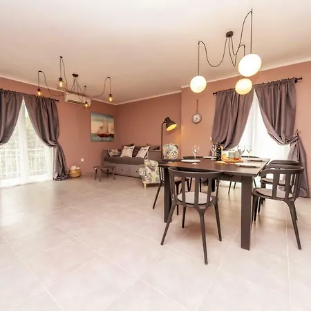 24 Punta Apartment